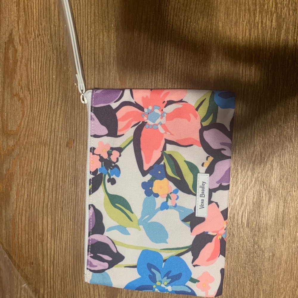 Vera Bradley lighten up wristlet in Marian floral